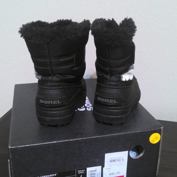 Size 4 Black, Charcoal Toddler's Infants SOREL Toddler Snow Commander Boots - Picture 3 of 4
